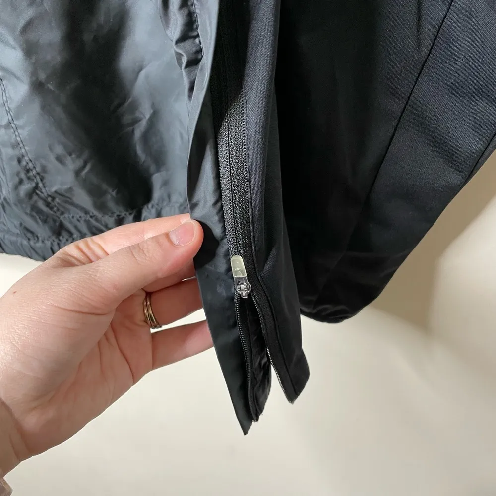 Nike  Golf Black 1/2 Zip Pullover Medium - Image 6