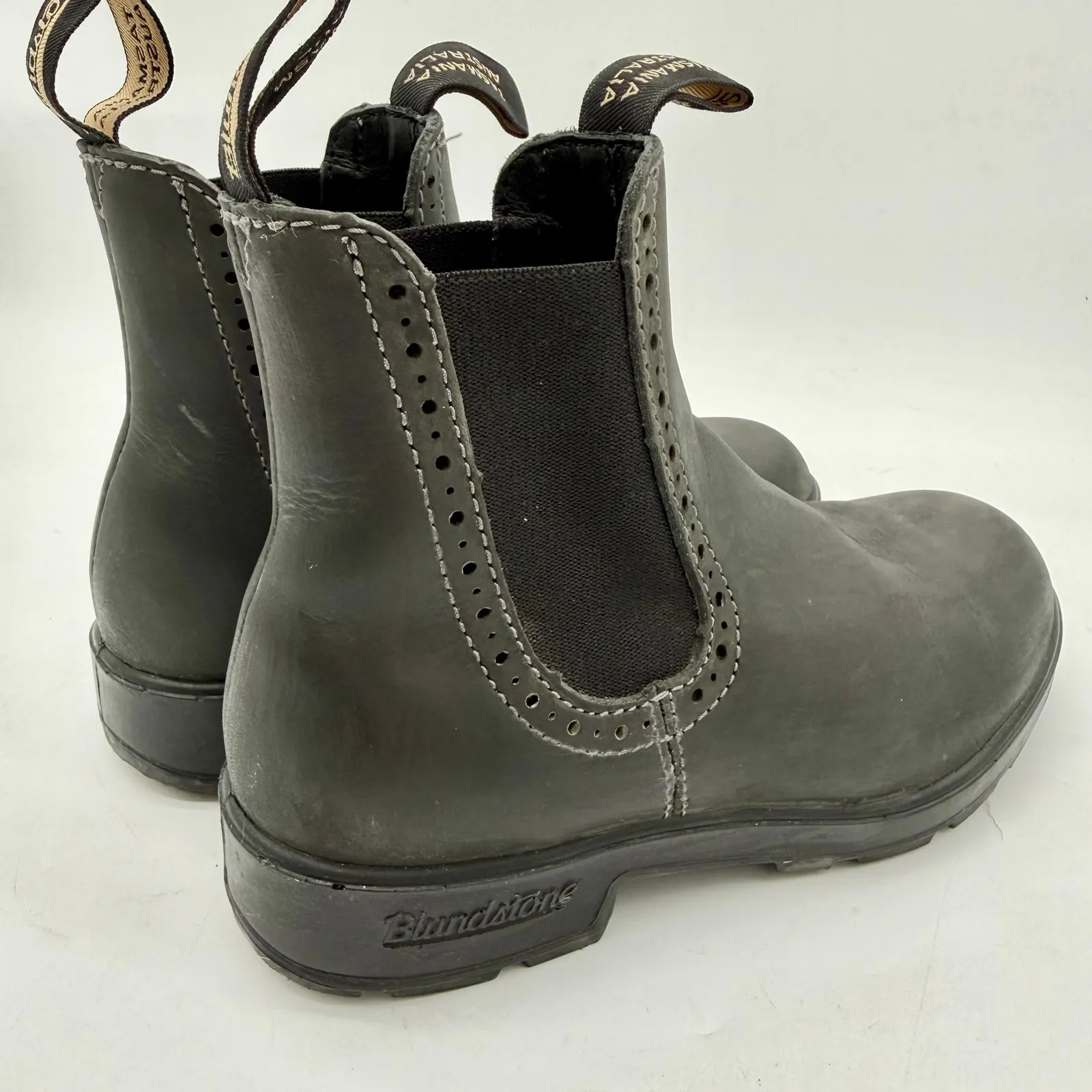 Blundstone Rustic Black Leather Pull-On Ankle Chelsea Boots Women's Size 6.5 - Image 8