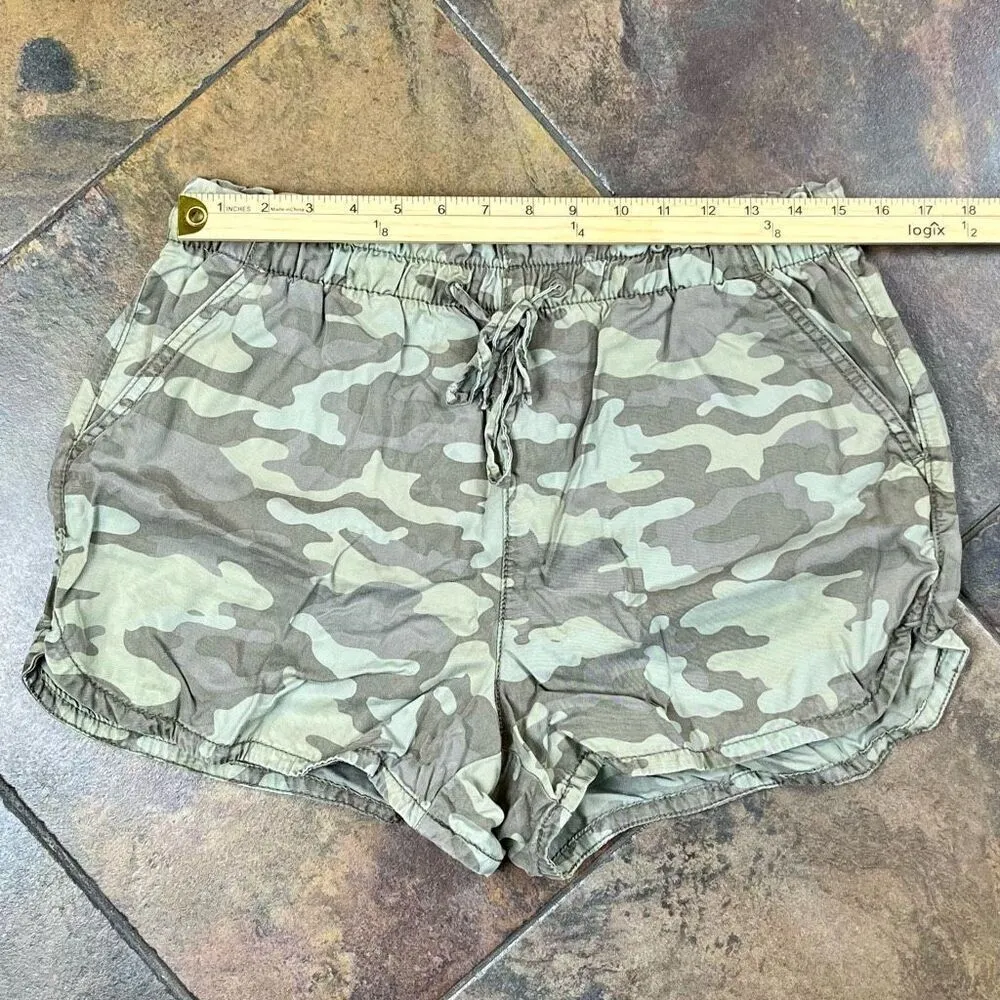 American Eagle Pull-on Drawstring Camo Shorts Large - Image 2