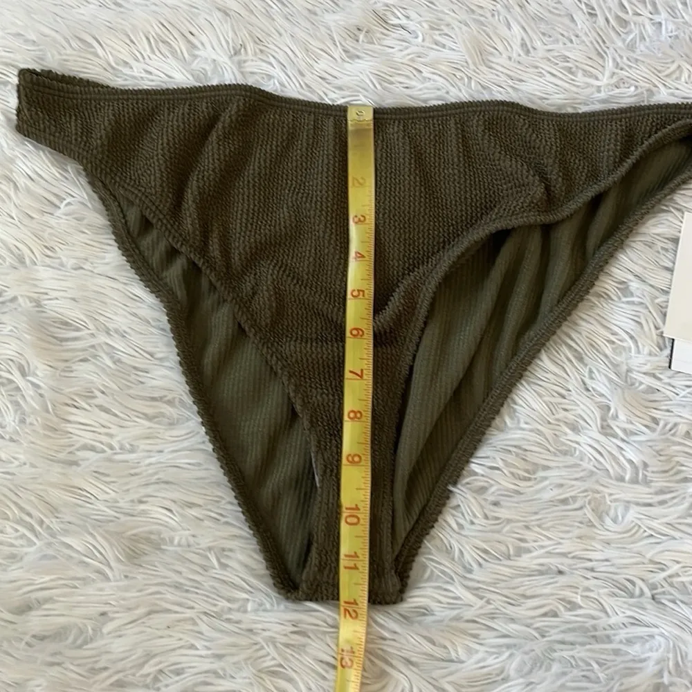 Good American Crinkle Good Basic Cheeky bikini bottom stormy001 size 7/8 (3X/4X) - Image 5