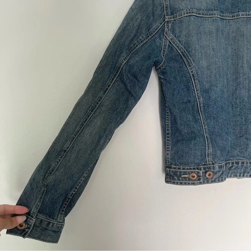 Gap y2k jean jacket 100% cotton medium wash size medium adjustable waist - Image 7