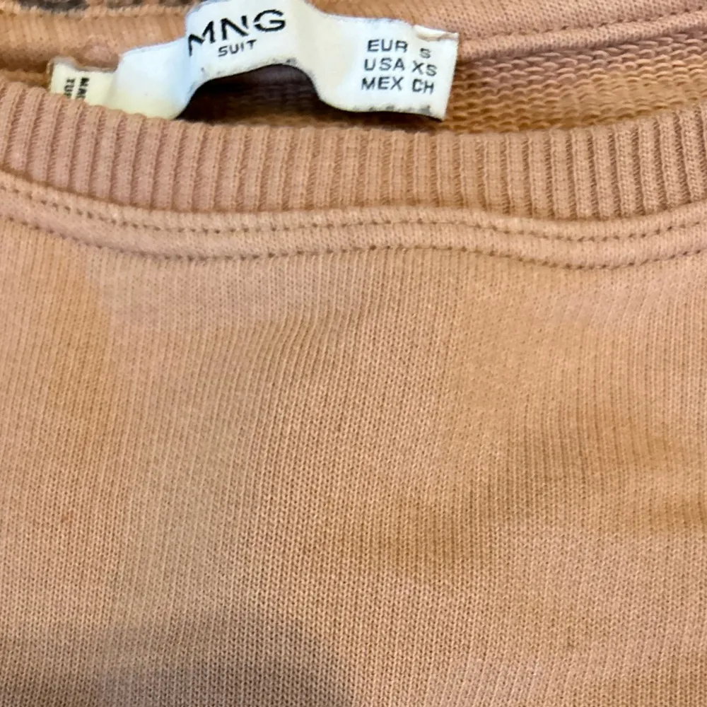 Mango Mauve Pink Ruffle Oversized Crewneck Sweatshirt - Image 3