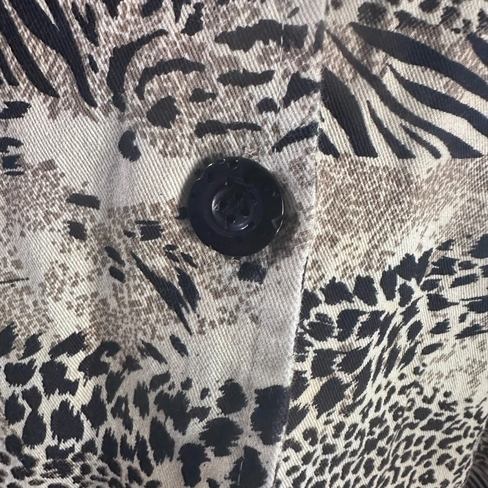 Vintage Animal Print Button - Image 8
