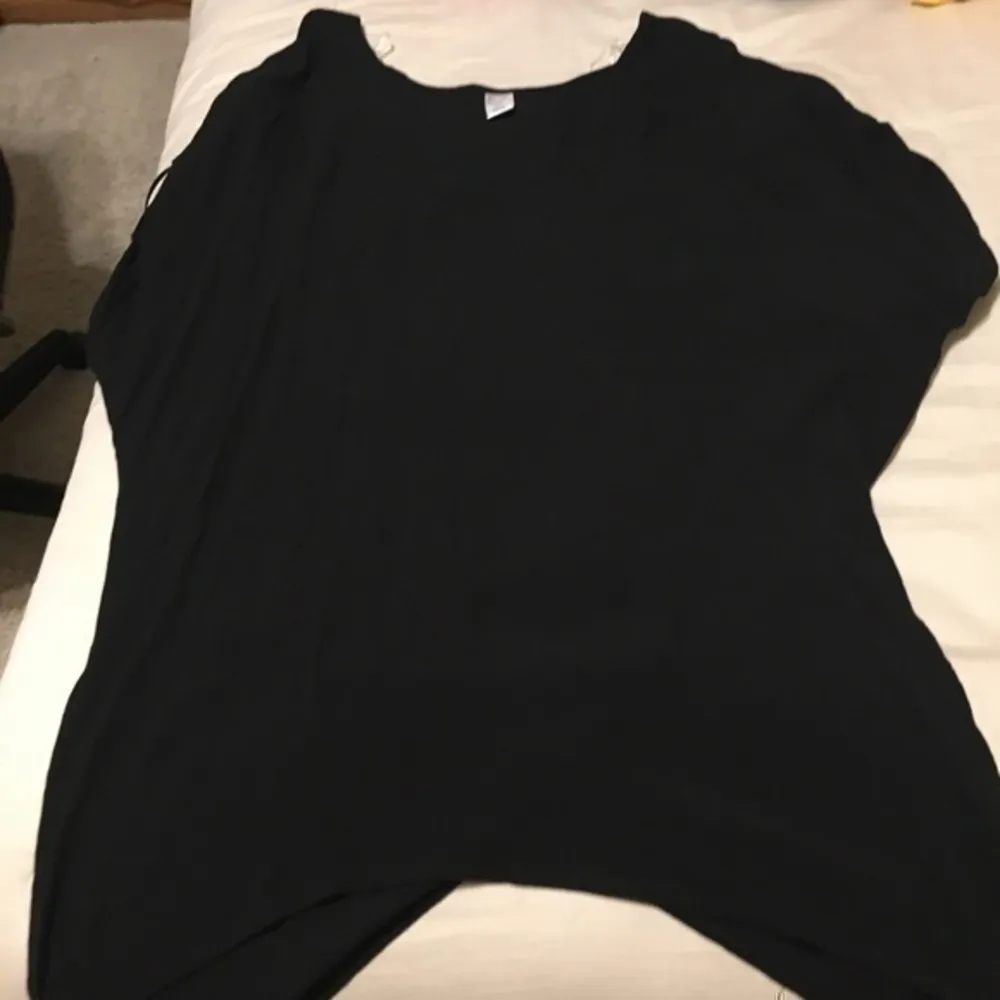 Skye Swimwear  black Marici coverup - Image 2