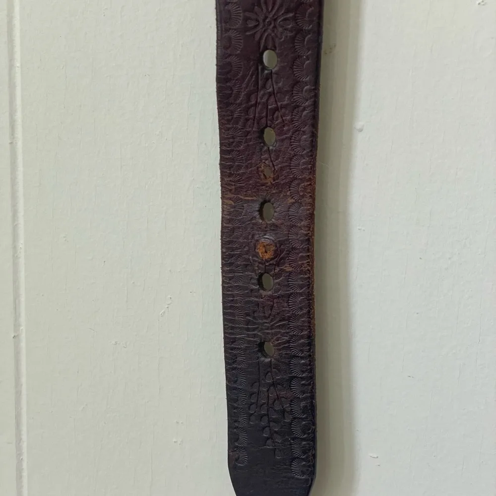 Old Navy Brown Genuine Leather Belt Studded Embossed Western Boho Belt ~ Size S - Image 9