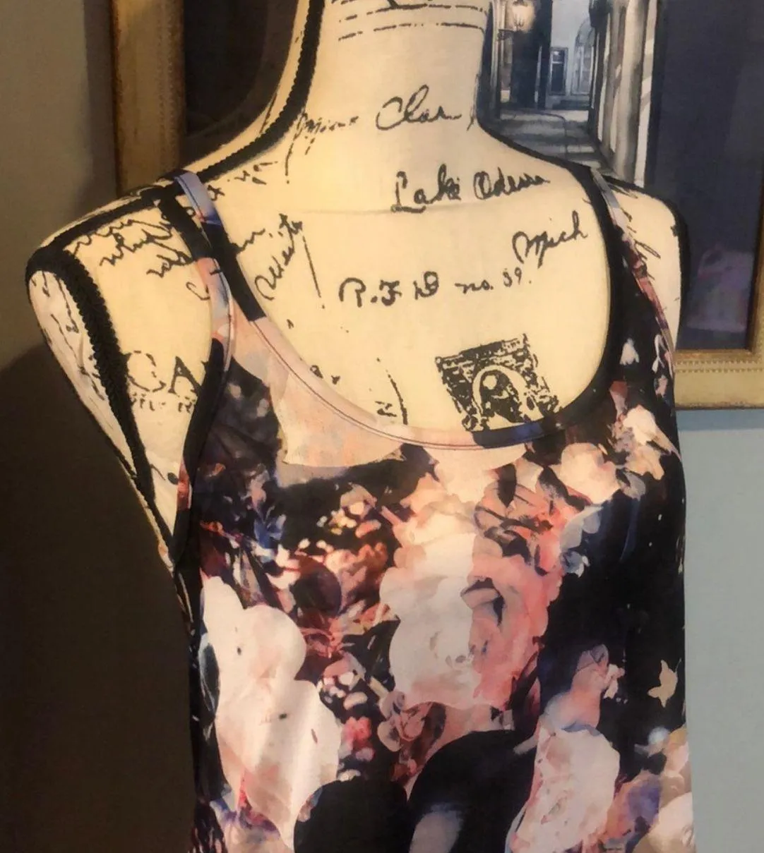 Active Go-Dry Floral Tank (S) - Image 3