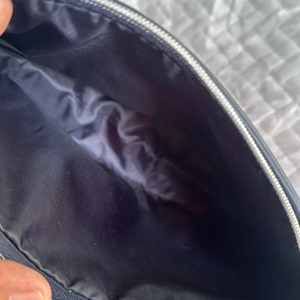 Estee Lauder Capri Floral Print Cosmetic Bag  / NWOT - Image 5