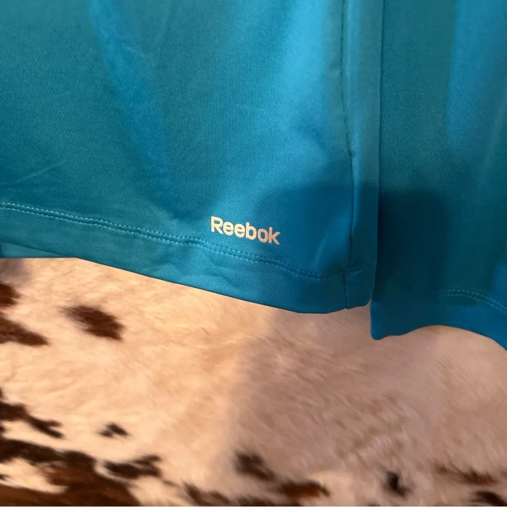 NWT Reebok Playdry V-neck Slim Fit Women’s Medium Poly/spandex Blue Long Sleeve - Image 2