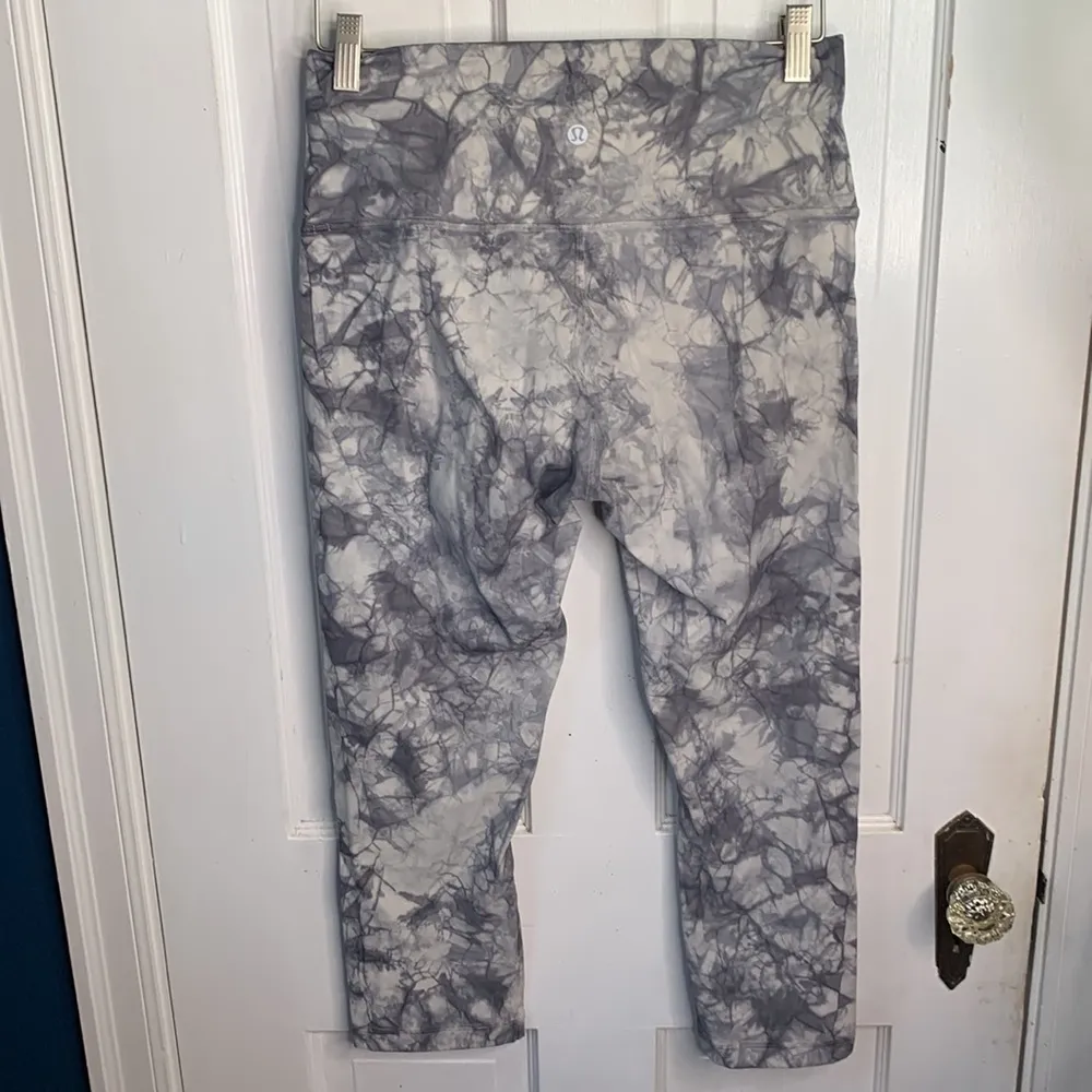 Lululemon Wunder Under Hi-Rise Dual Shibori Antique White Baltic Grey W-468 Sz 6 - Image 7