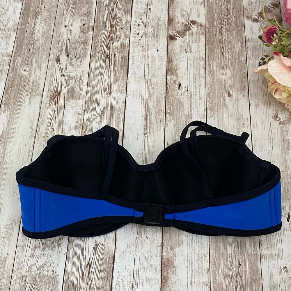 TRIANGL Swimwear Blue Neon Multicolor Neoprene Milly Bikini Top Size Small - Image 3