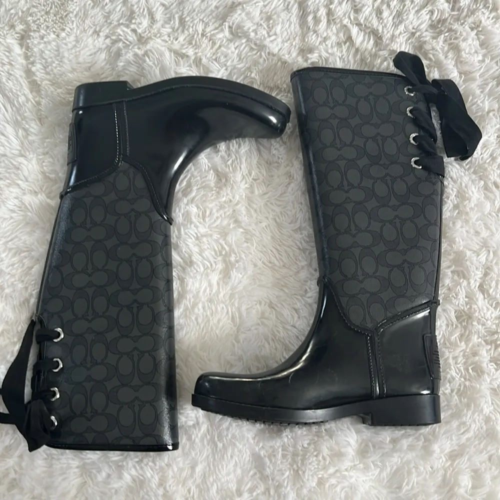 Tristee Tall Rain-boot Color Black /Grey Logo Size 8 GUC - Image 7