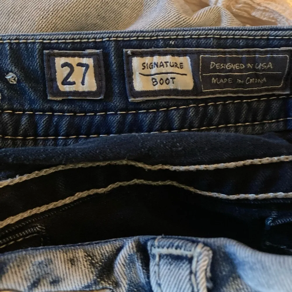 Miss Me boot cut jeans 27 x 31 - Image 5