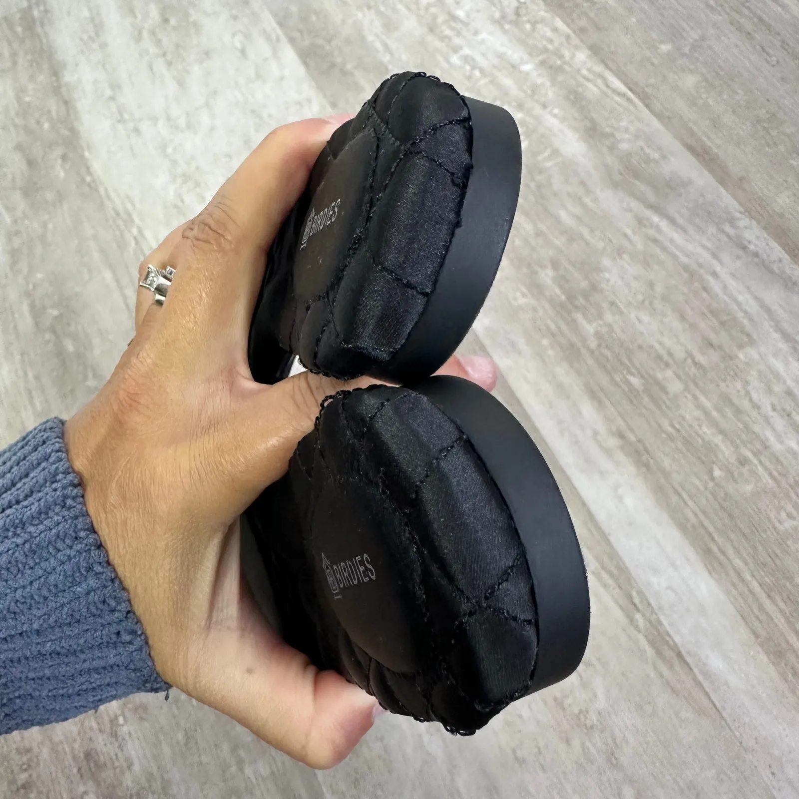 Birdies The Sparrow Black Fringe Slides Sandals 7.5 - Image 4