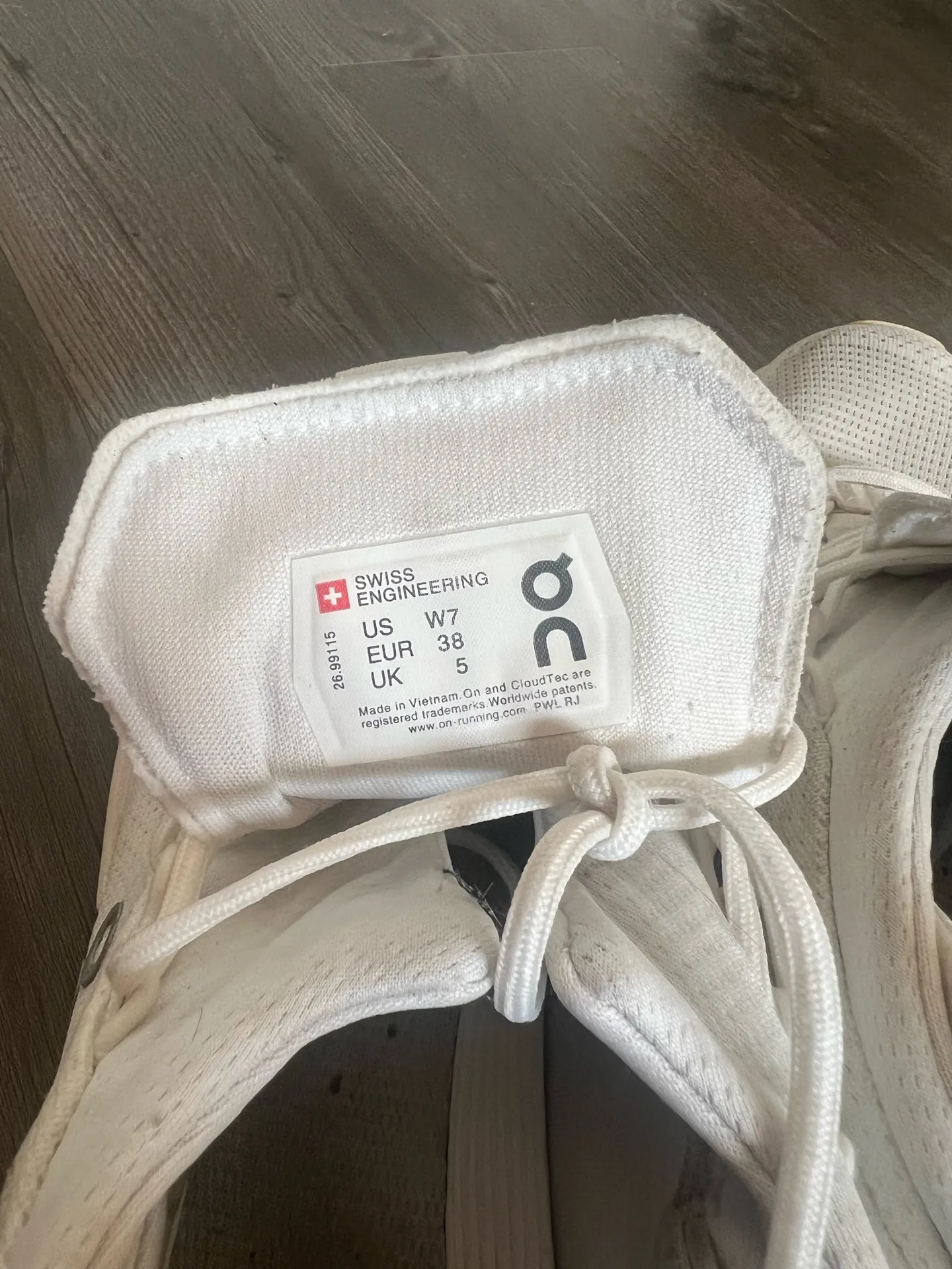 On Cloud Cloudnova White - Image 5