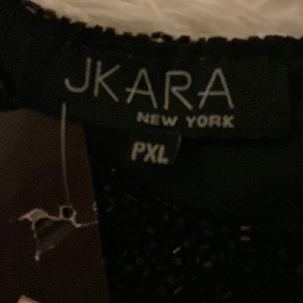 NWT J Kara Beaded Dress Tank Top Black Size undefined - Image 2