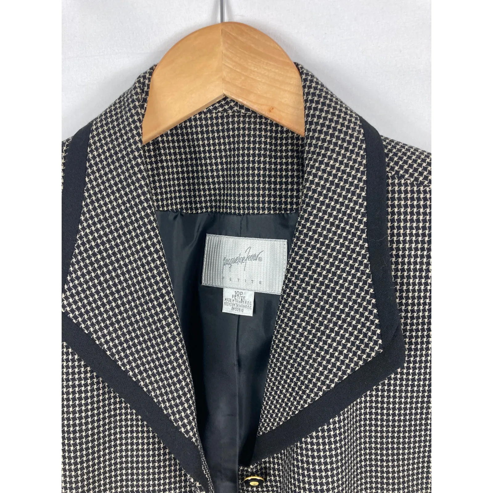 Jacqueline Ferrar Vintage Houndstooth Blazer size 10P - Image 4
