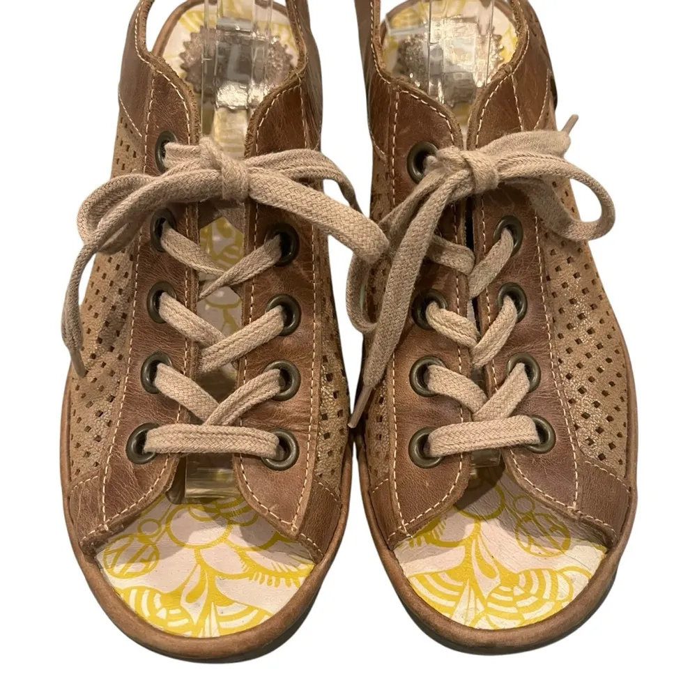 Fly London Yuta Perforated Leather Lace-up Wedge Sandal Tan Metallic Sz EU 38 - Image 11