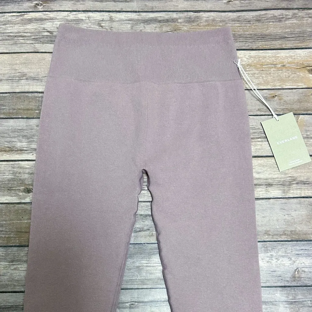 Everlane Light Purple Seamless Ribbed Knit Ankle Length Mid Rise Leggings M/L - Image 2