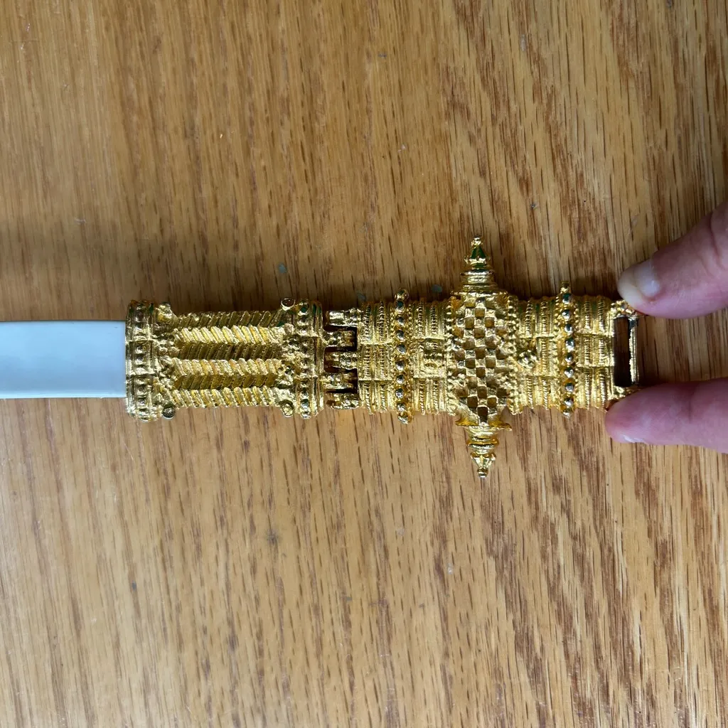 Imperial Belt Company Vintage Belt Taj Mahal Adjustable White Leather RARE Women - Image 8