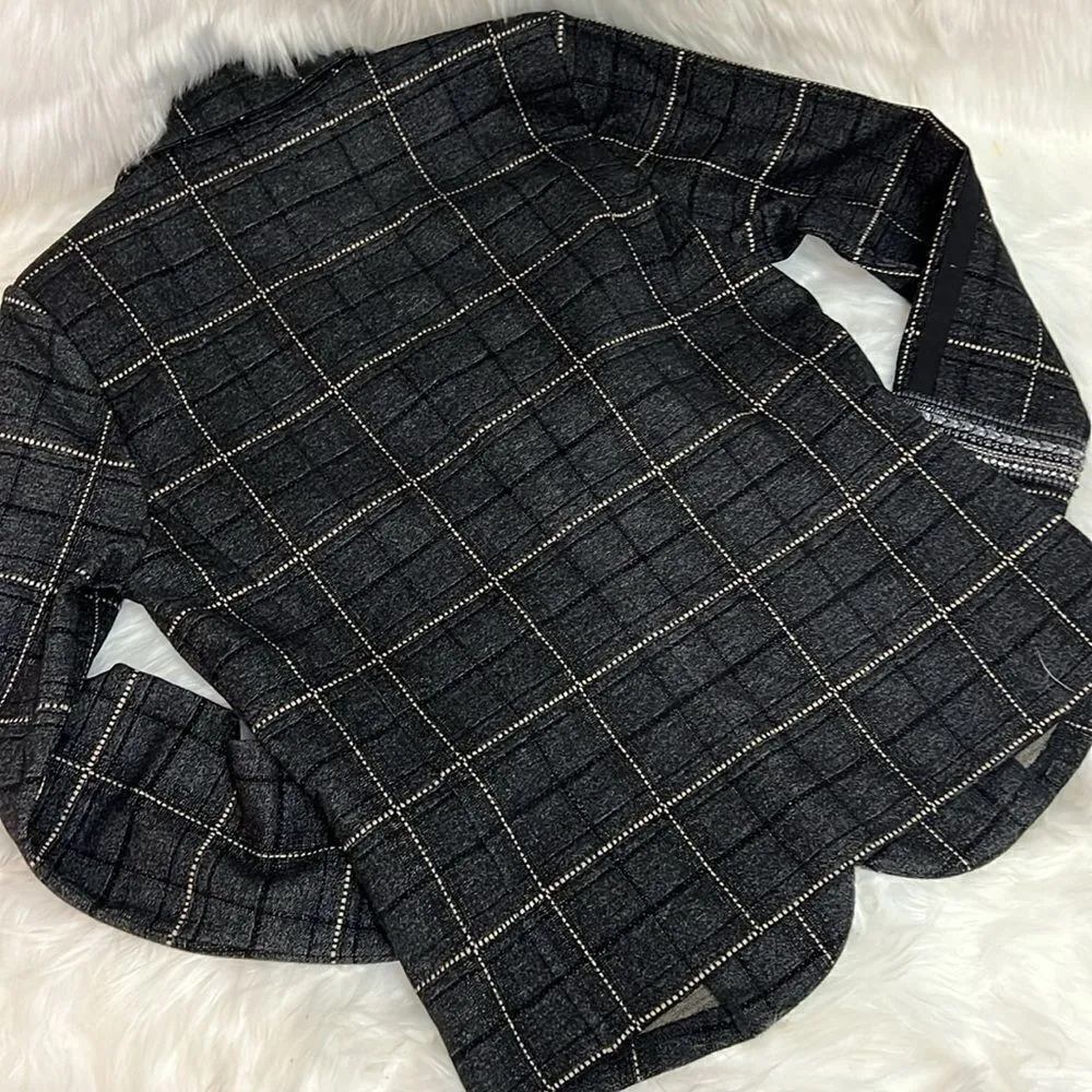 NWOT‎ European EsQualo Knit Blazer, Black & Tan with Rhinestone Details C14 Size M - Image 6
