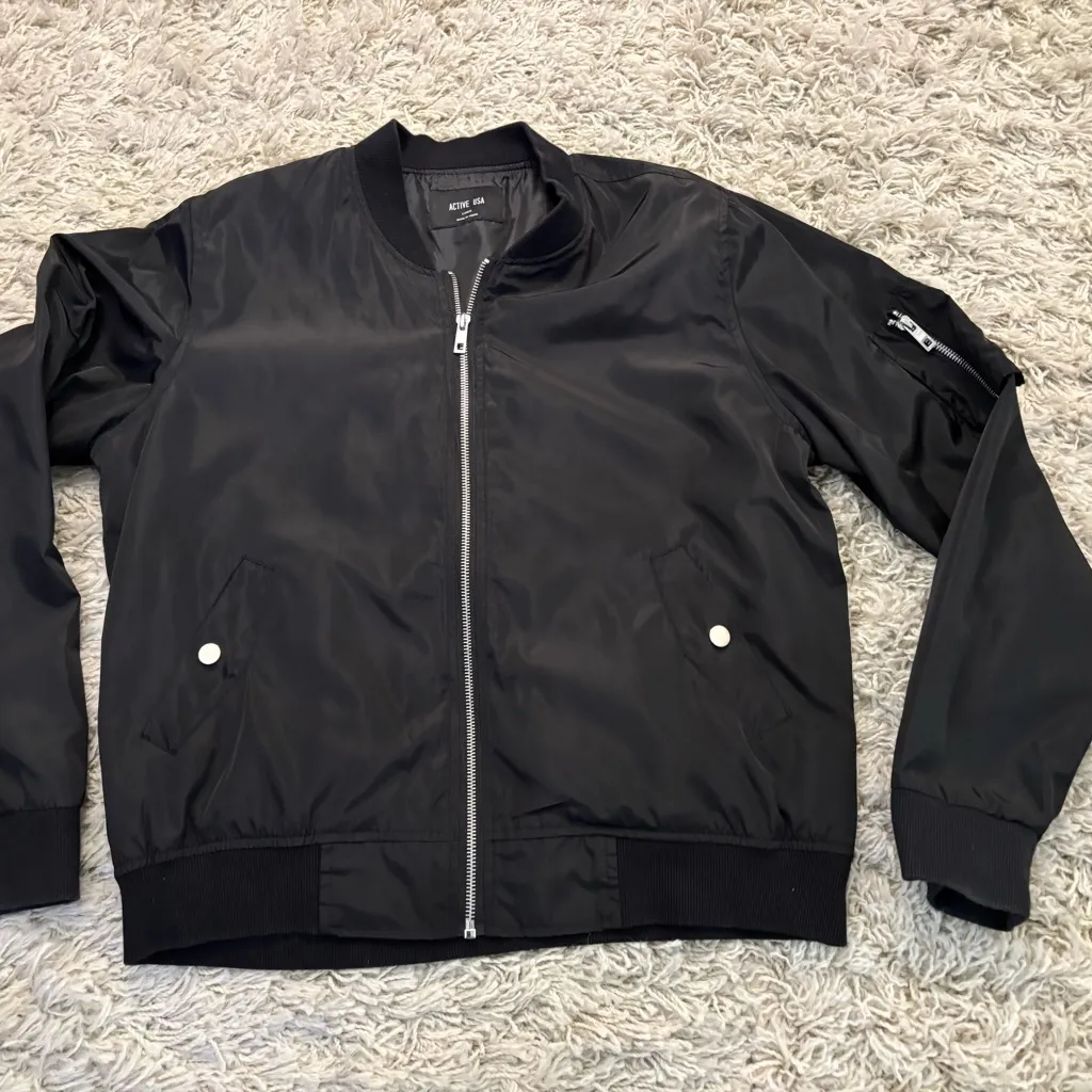 Active USA Classic Black Bomber Jacket Size L - Image 10
