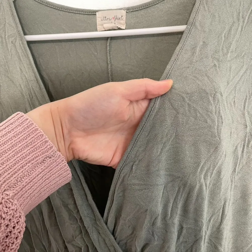 ULTRA FLIRT Green V-Neck Surplice Faux Wrap Short Sleeve Blouse Top JUNIORS 2X - Image 5