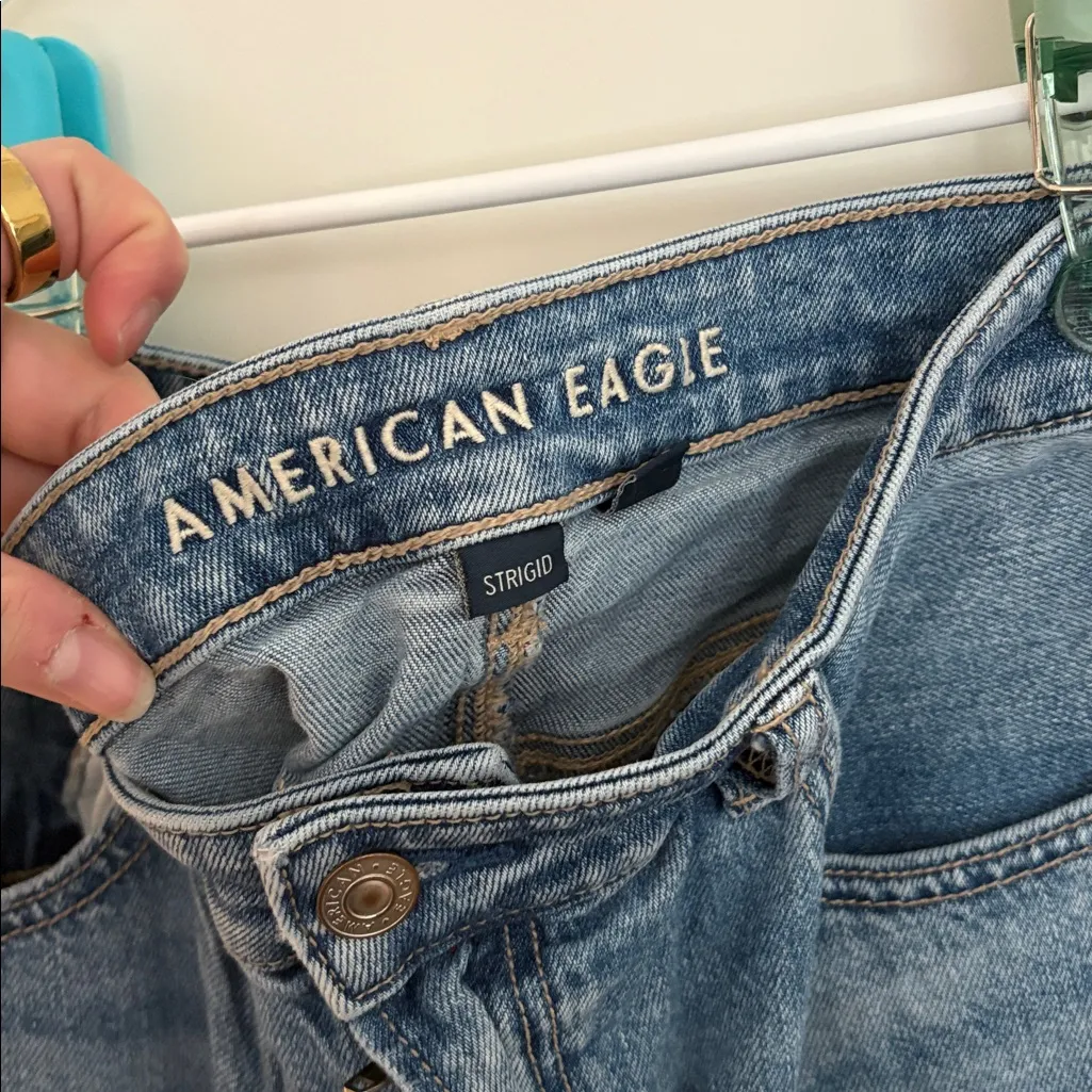 Women’s American Eagle Jeans - Image 3
