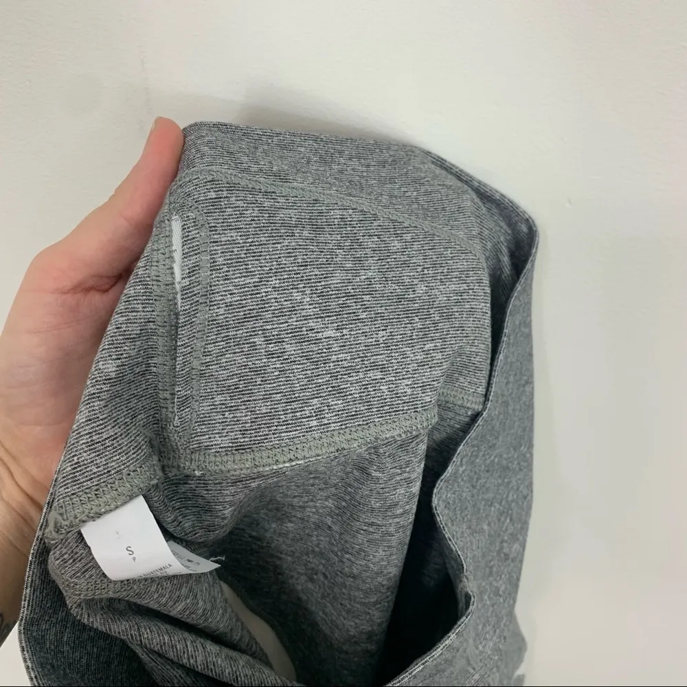 Aerie High Rise Gray White Mesh Insert 7/8 Leggings Size Small - Image 5