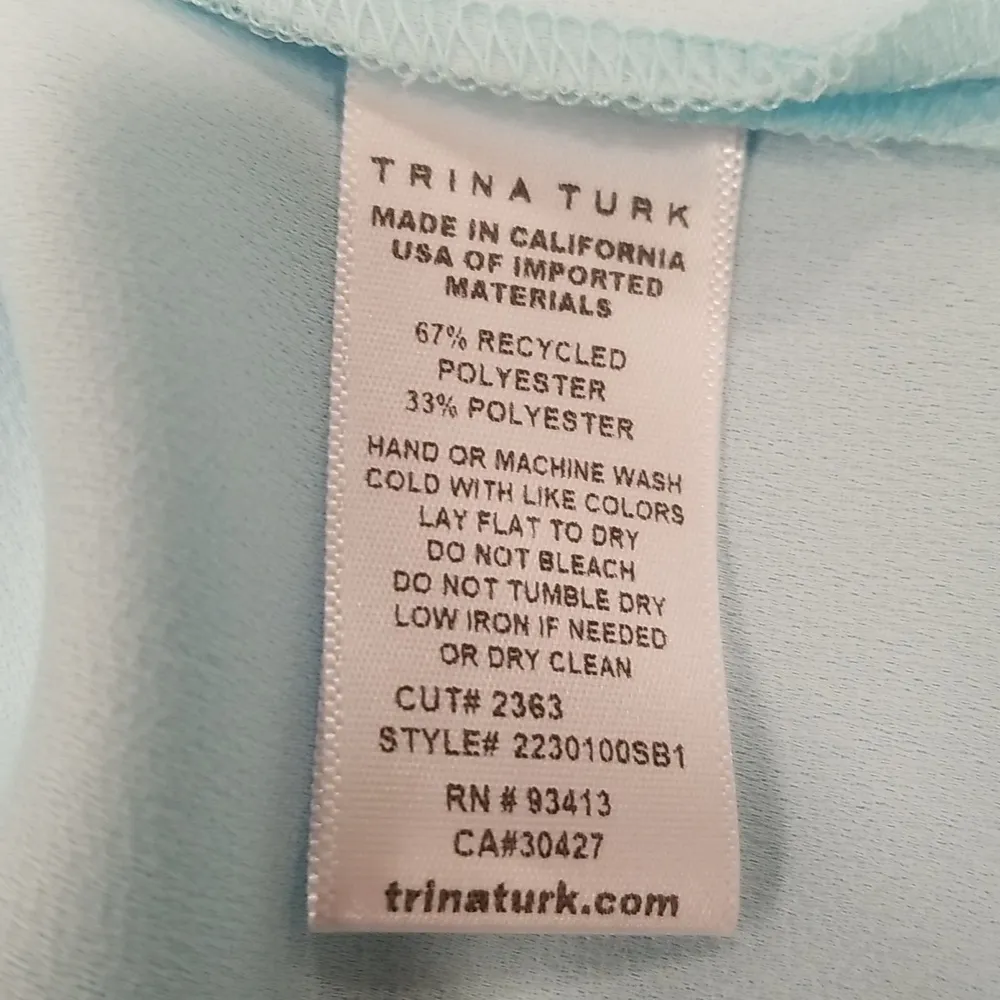 💕TRINA TURK💕 Tanvi Top ~ Silky Satin-Back Crepe Blouse Sky Blue Large L NWT - Image 13