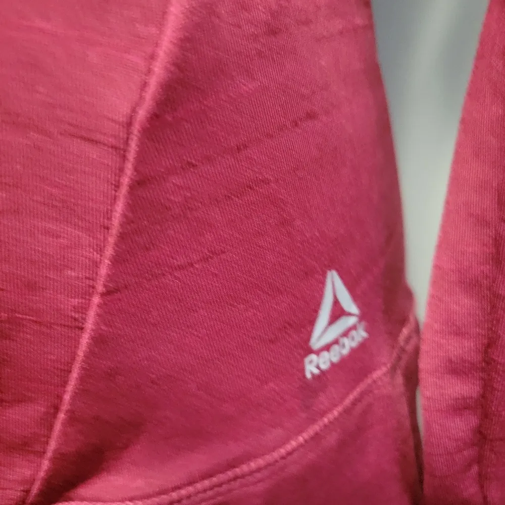 Reebok Cranberry ¼ Zip Cold Weather Compression Shirt Size Small - Image 2