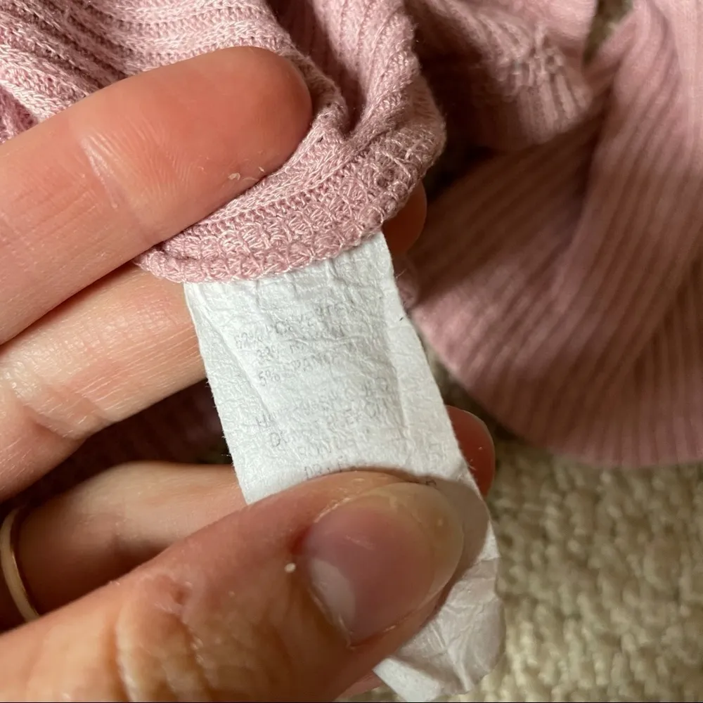 Forever 21 Blush Pink Cropped Ribbed Hoodie Size Small - Image 6