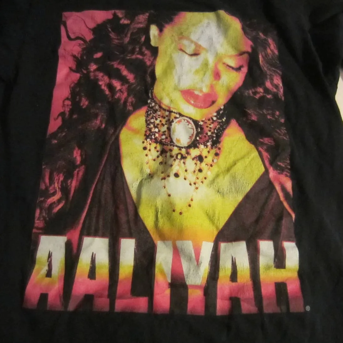Aaliyah Long Sleeve Graphic Tee One in a Million Black T - Image 4