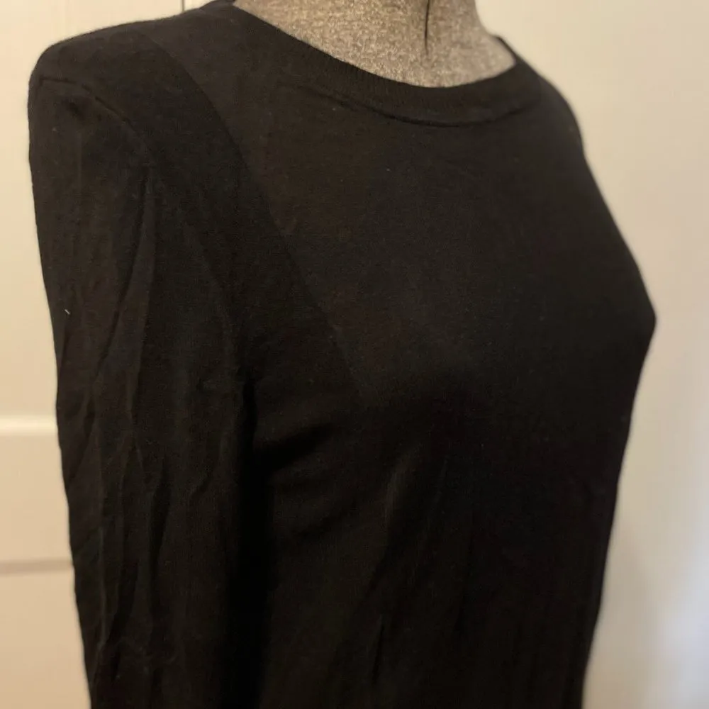 🌸Black sweater top by , soft long-sleeved Medium M - Image 3