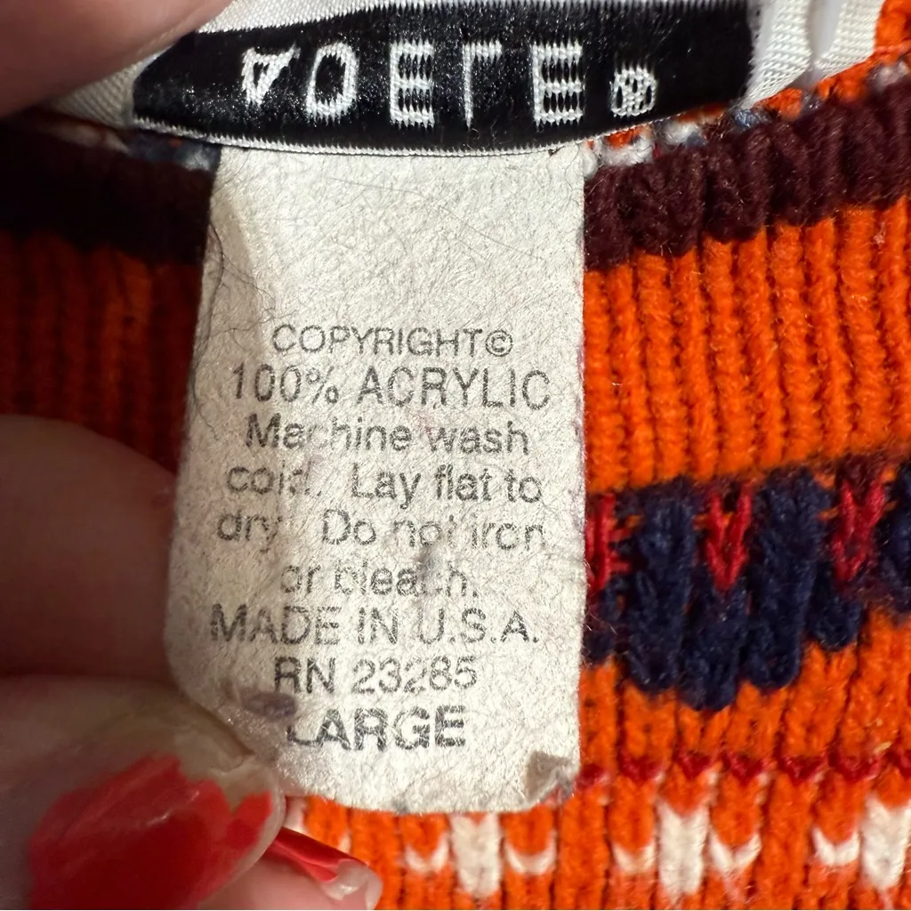 Vintage Adele Fair Isle Crew Neck Sweater in Orange and Navy Made in USA Size L - Image 4