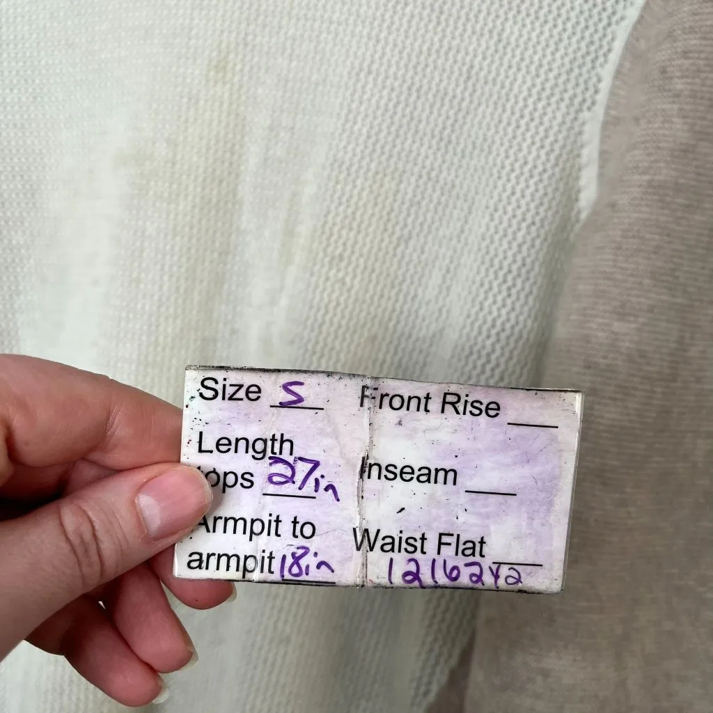 Tommy Bahama womens Beige raglan Cashmere knit pull over Sweater size small - Image 11