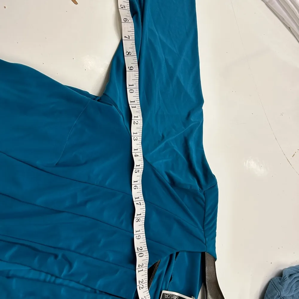 Julian Taylor, New York jacket very nice extremely clean and a hot sexy piece - Image 4