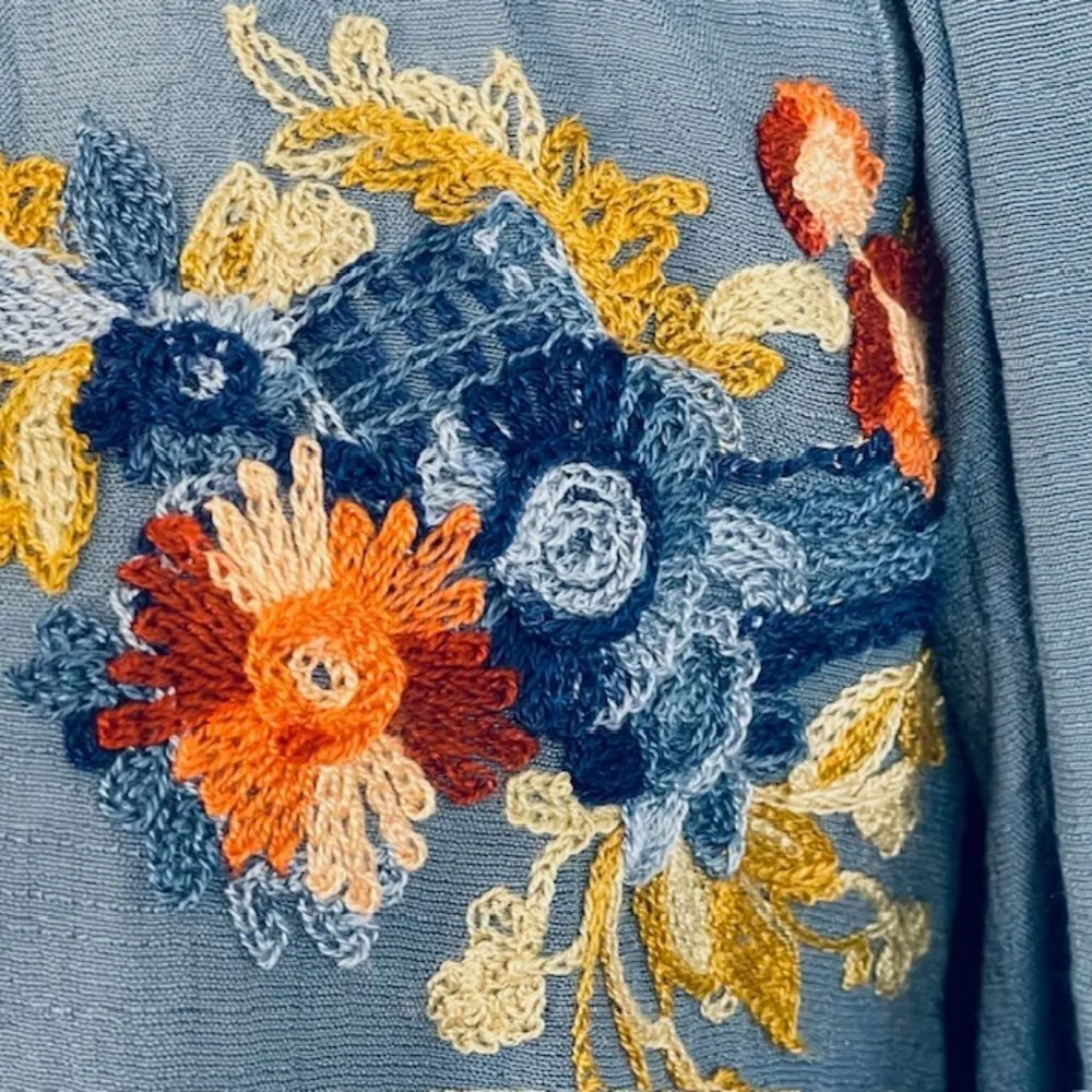 Anthropologie Fig & Flower NWT  Boho Embroidered Tunic Top Blouse Small - Image 3