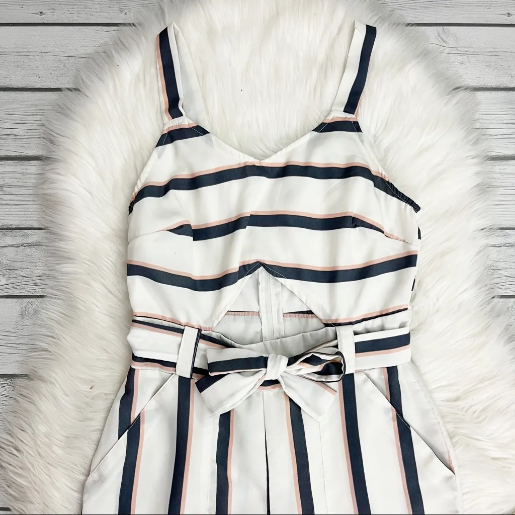 White and blue Striped belted jumpsuit - Image 3