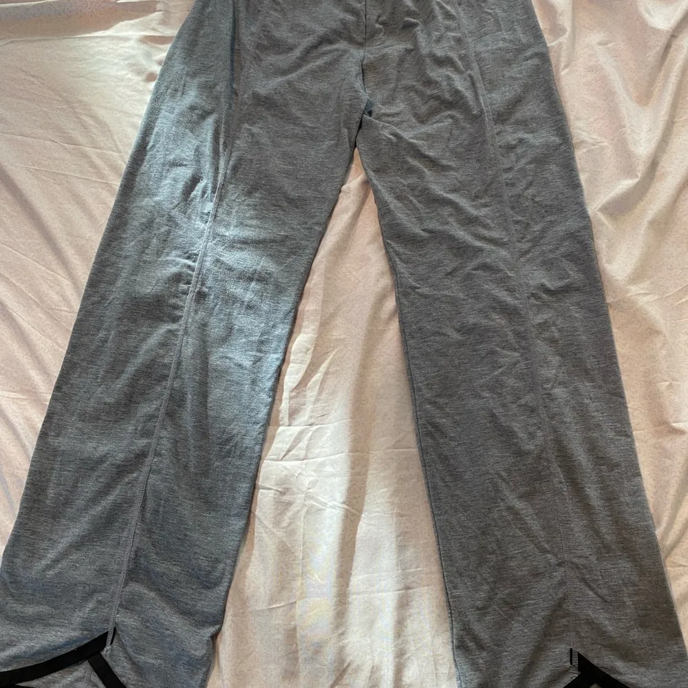 gray sweatpants - Image 10