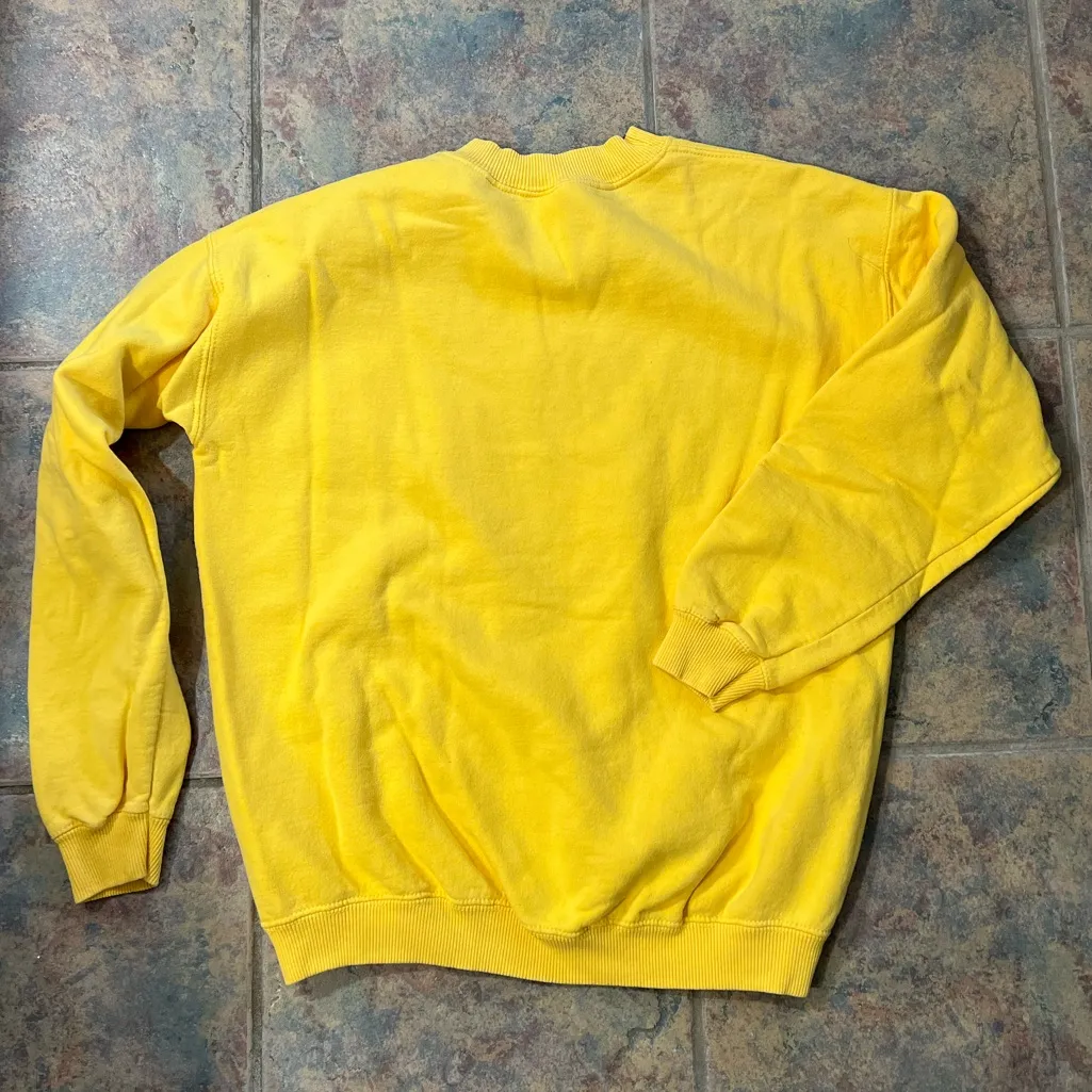 rhode island vintage crewneck | size medium Yellow - Image 4