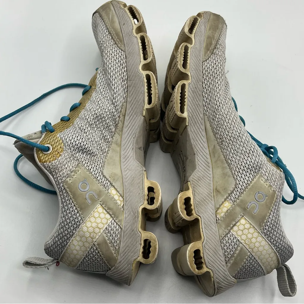 on cloud  On Running Cloudtec Size 8 Athletic Sneakers Shoes - Image 9