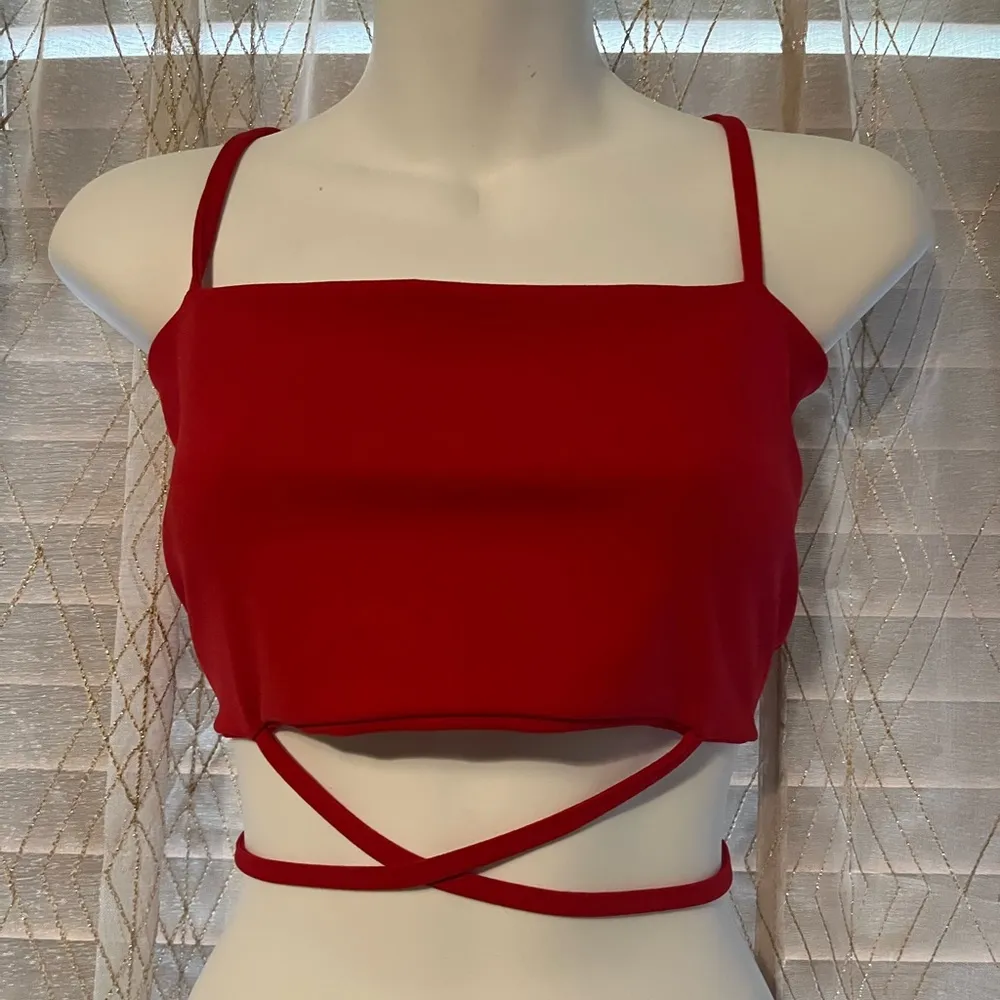 PLT Red Strap Crop Top Size 12 (Preowned) - Image 4