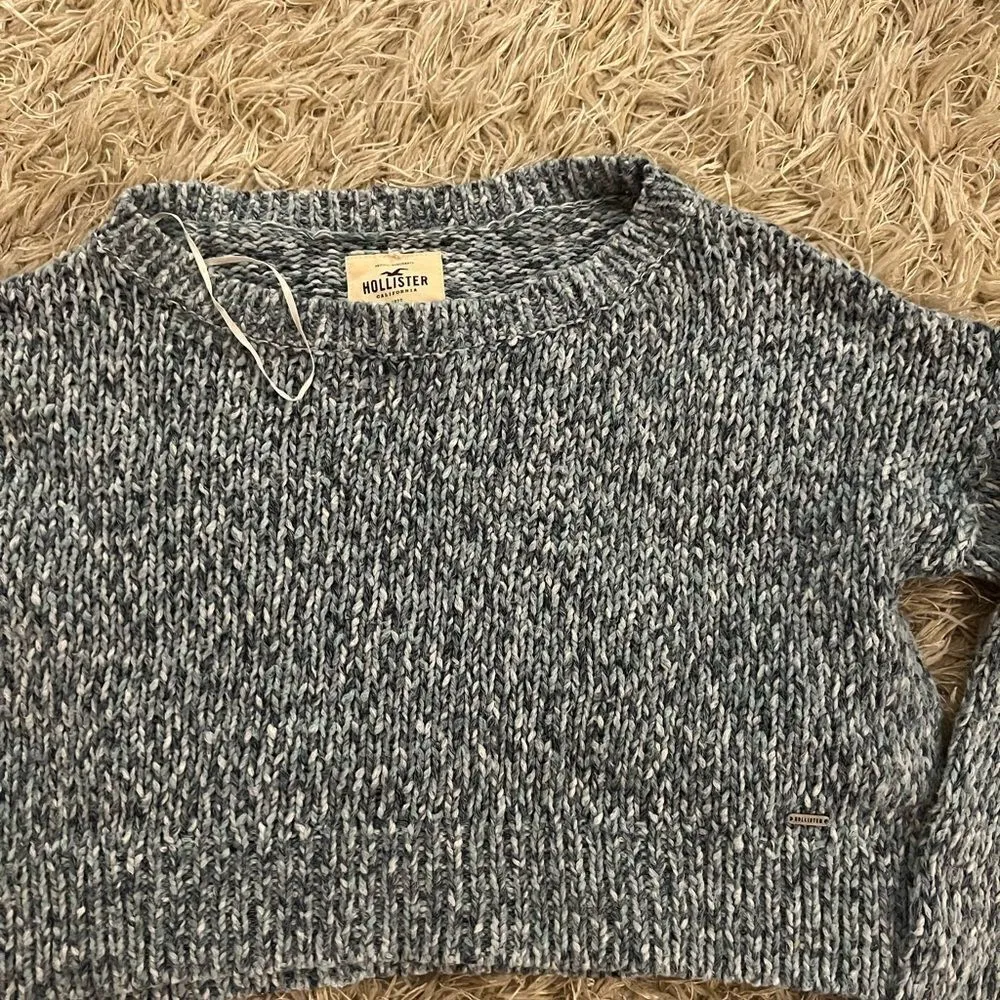Holister knitted cropped sweater size XS - Image 2