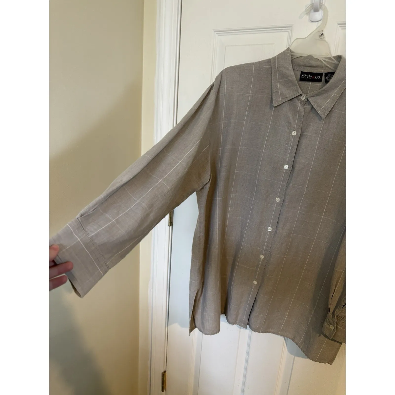 Linen Blend Oversized Button Front Long Sleeve Size Large Beach Cover Up Coastal Gray - Image 4