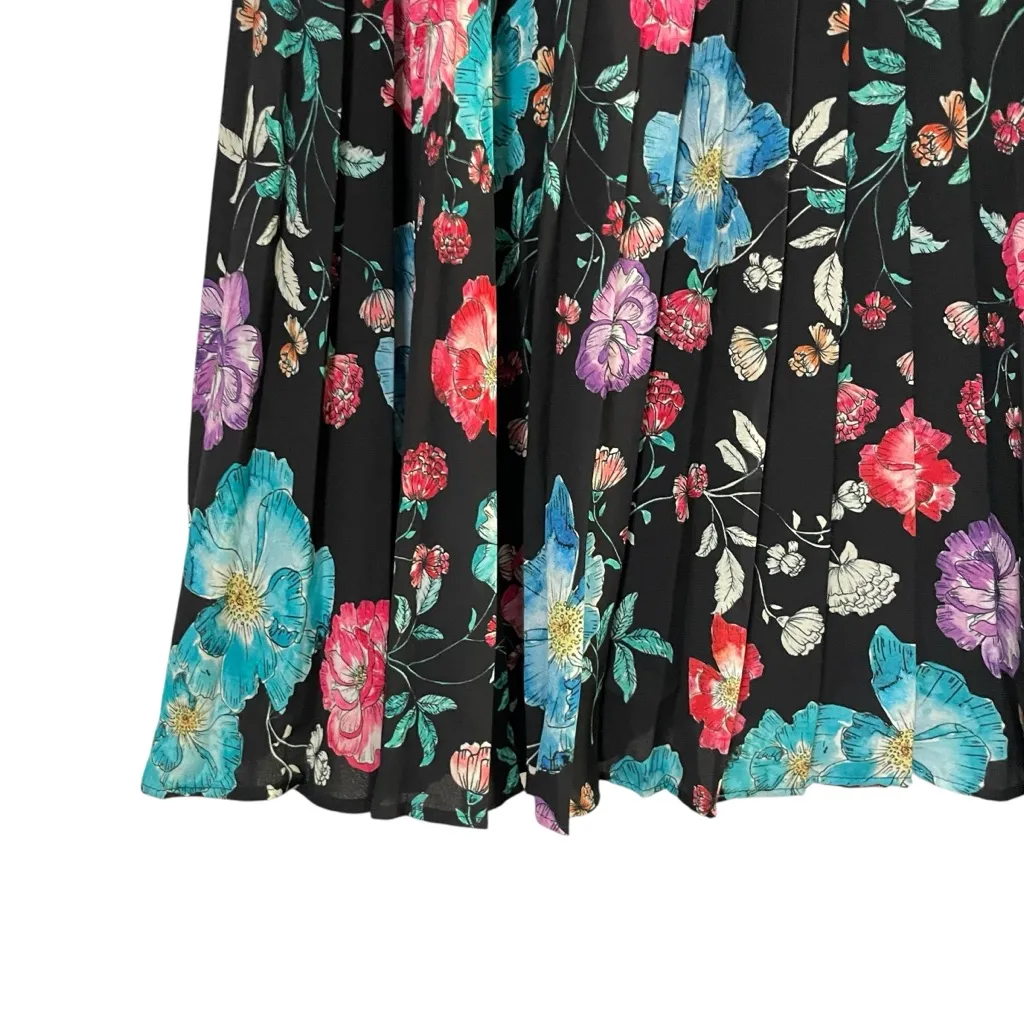 EXPRESS Black Floral Pleated Accordion A-Line Mini Skirt Size M Fully Lined - Image 8