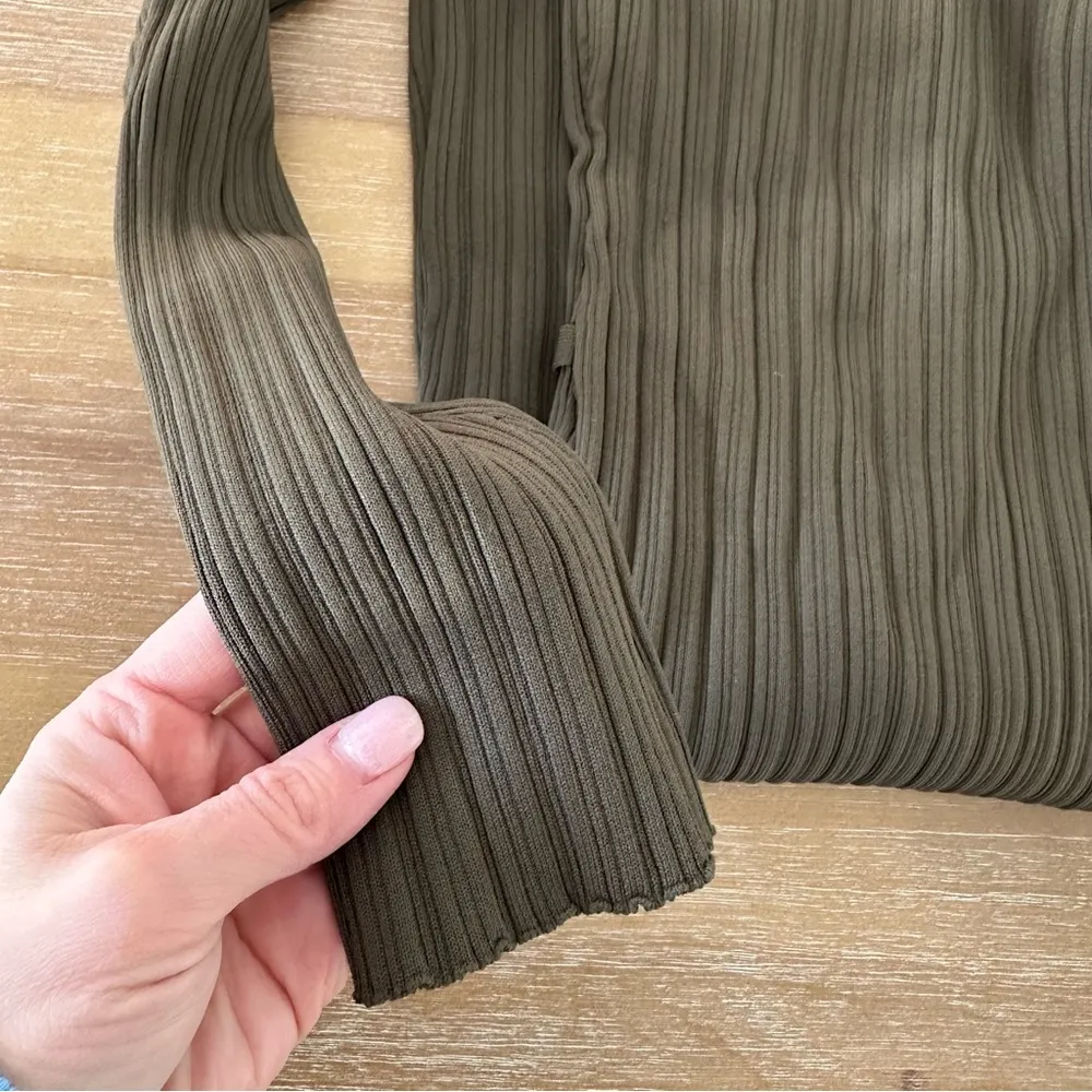 WAYF Alexi Long Sleeve Rib Midi Dress Olive - Image 7