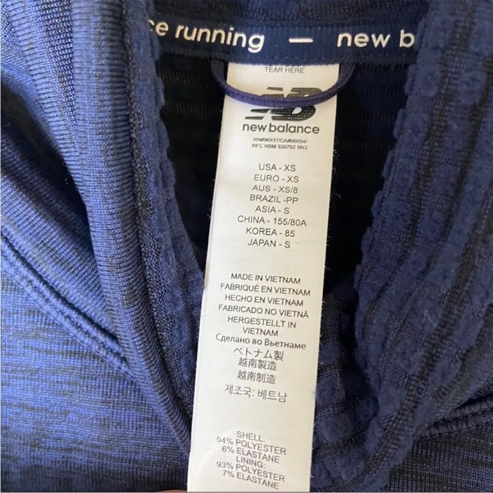 New Balance Heat Navy Blue Pullover. Size XSMALL. EUC - Image 6