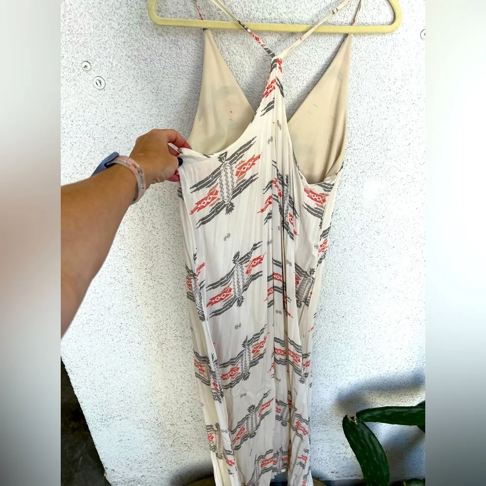 EUC Audrey 3+1 Size M Aztec Maxi Dress Flowy Pink/Gray/Cream - Image 3