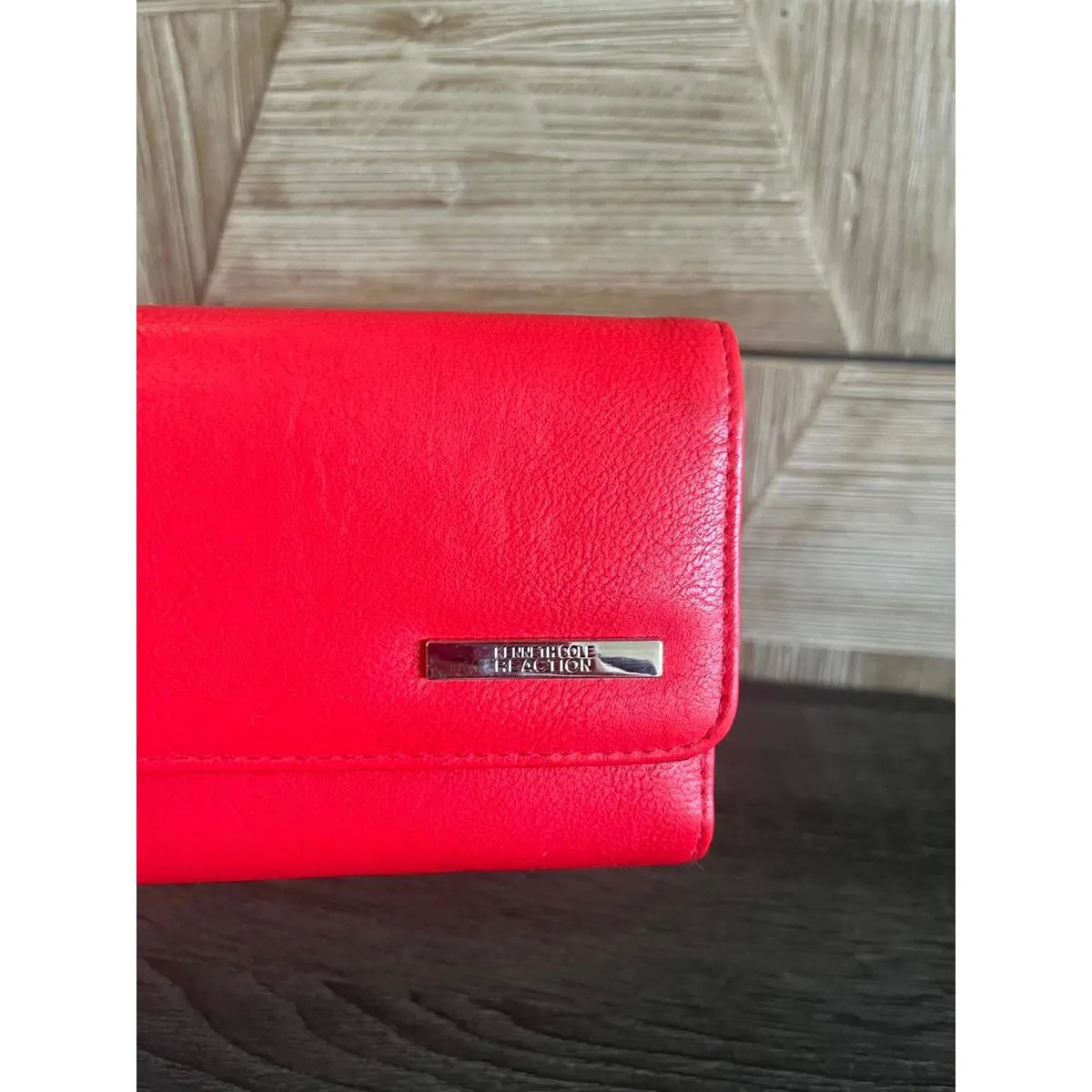 Kenneth Cole Reaction Red Genuine Leather Wallet Large Chic - Image 2