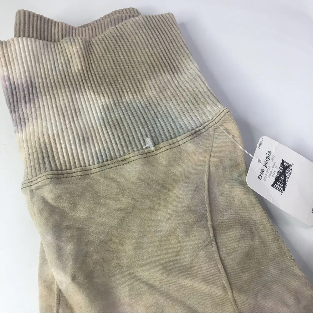 New FREE PEOPLE Movement Prisma Leggings X-Small tie dye - Image 6